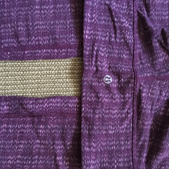 Lululemon cropped leggings - Picture 2 of 3